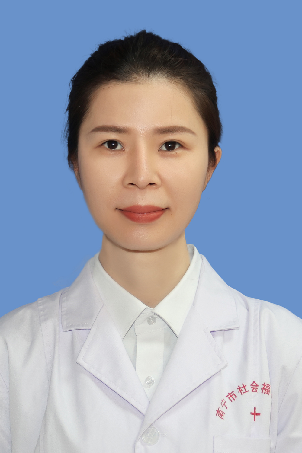 梁谊凤