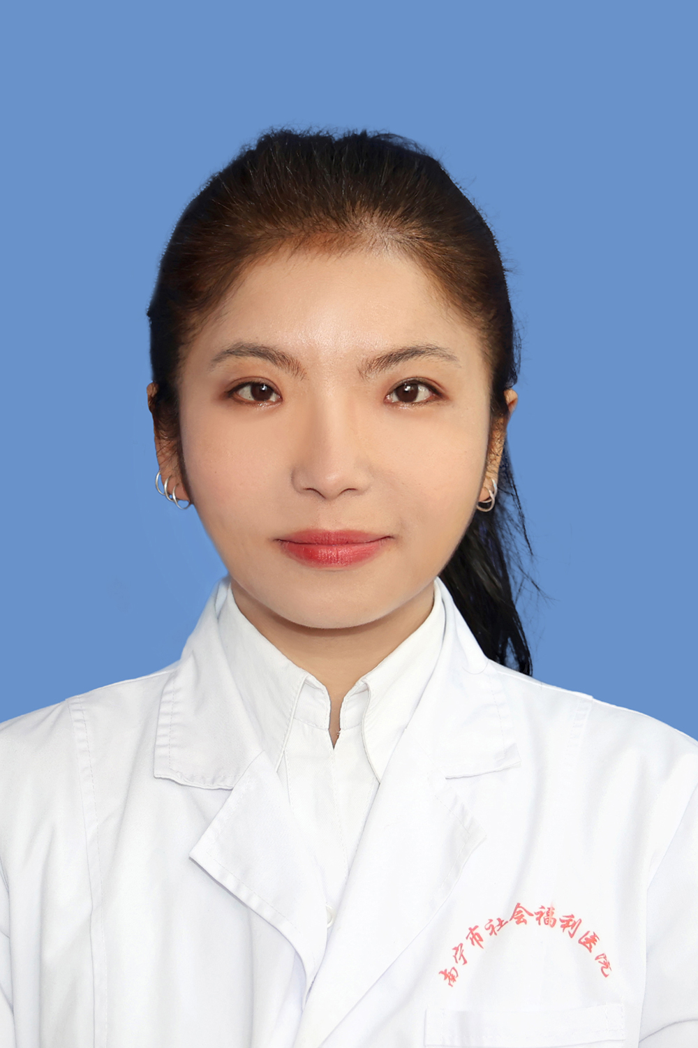 杨华
