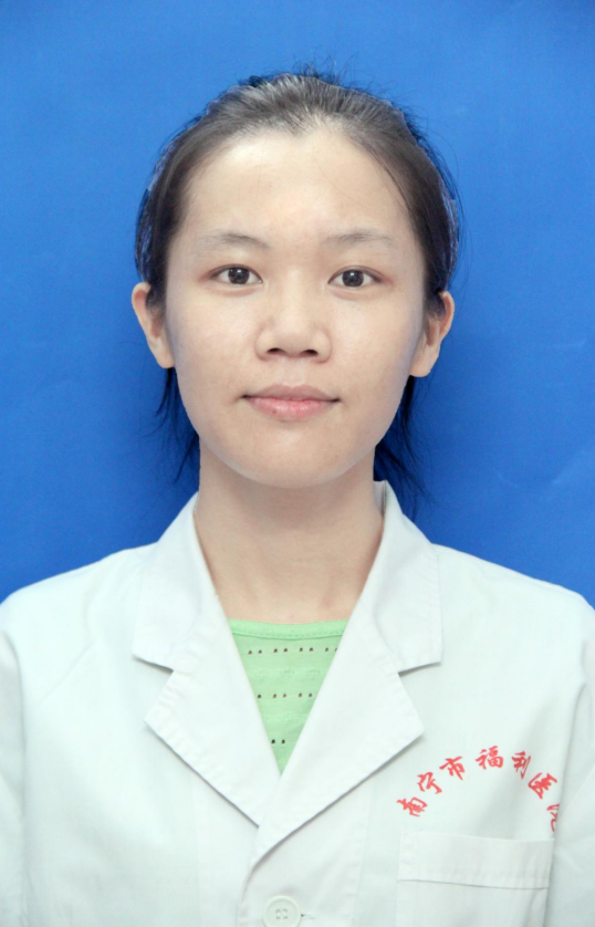 杨碧云