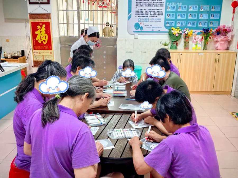 以画疗心，绘就康复之路——精五科开展绘画康复训练