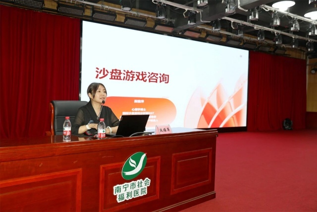 c754b971d02abefec752db9fda15e187.jpg