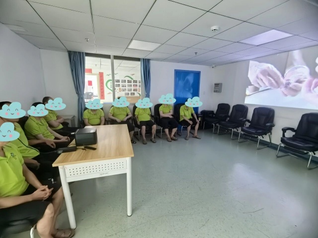å¤_æ_¥æ_¢æ_¶å__ ç__æ__æ__人å¿_â__â__æ__é_¢ç²¾ç¥_ç§_å¼_å±_ç_¹è_²åº·å¤_æ´»å_¨4å_¯æ_¬.jpg å¤_æ_¥æ_¢æ_¶å__ ç__æ__æ__人å¿_â__â__æ__é_¢ç²¾ç¥_ç§_å¼_å±_ç_¹è_²åº·å¤_æ´»å_¨4å_¯æ_¬.jpg